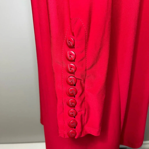 Pretty Woman Hi Lo Ling Sleeve Tunic Top - Picture 5 of 9